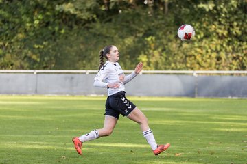 Bild 336 - F SV Henstedt Ulzburg2 - FSG Kaki-StuSie : Ergebnis: 2:2